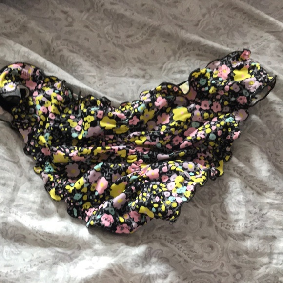 Victoria secret flower bikini bottoms - Picture 2 of 2
